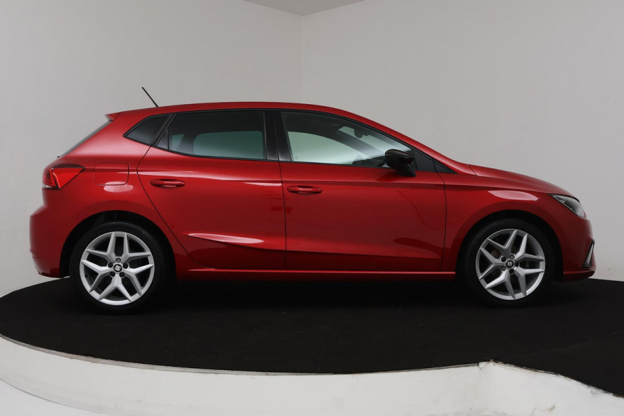 Seat Ibiza 1.0 TSI FR Business Intense Sport (CAMERA, NAVIGATIE, LED, CLIMATE, CRUISE CONTROL, NL-AUTO, GOED ONDERHOUDEN)