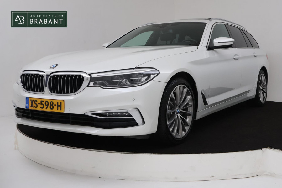 BMW 5 Serie Touring 520i Corporate Lease High Executive Automaat (VIRTUAL, PANORAMADAK, NAVIGATIE, STOELV, GOED ONDERH, NL-AUTO)