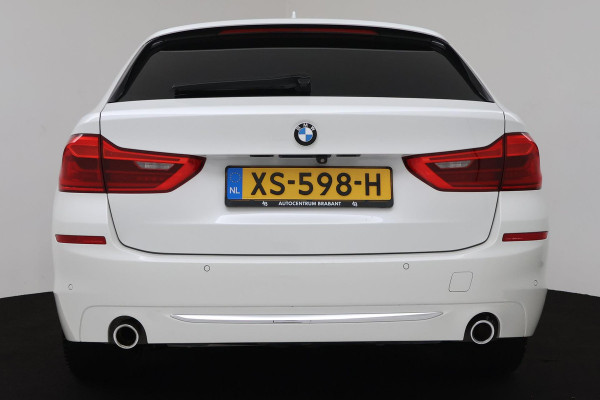 BMW 5 Serie Touring 520i Corporate Lease High Executive Automaat (VIRTUAL, PANORAMADAK, NAVIGATIE, STOELV, GOED ONDERH, NL-AUTO)