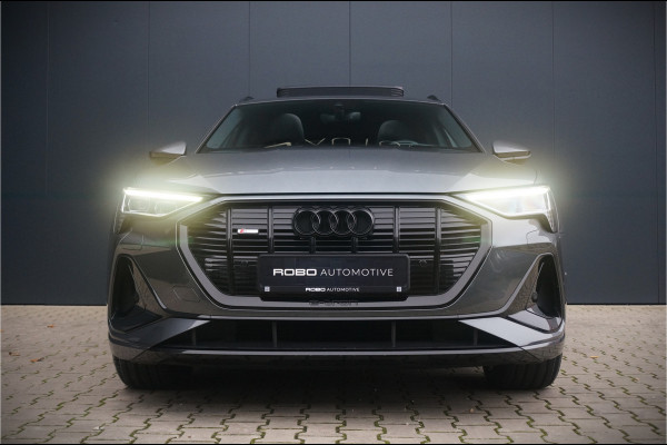 Audi e-tron e-tron 50 quattro Launch edition Black 71 kWh | S-Line | Panoramadak | Memory Seats | Trekhaak | Luchtvering | Adaptive Cruise Control | Camera | Keyless | Matrix LED | Leder | Stoelverwarming | NAP | BTW