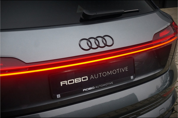 Audi e-tron e-tron 50 quattro Launch edition Black 71 kWh | S-Line | Panoramadak | Memory Seats | Trekhaak | Luchtvering | Adaptive Cruise Control | Camera | Keyless | Matrix LED | Leder | Stoelverwarming | NAP | BTW