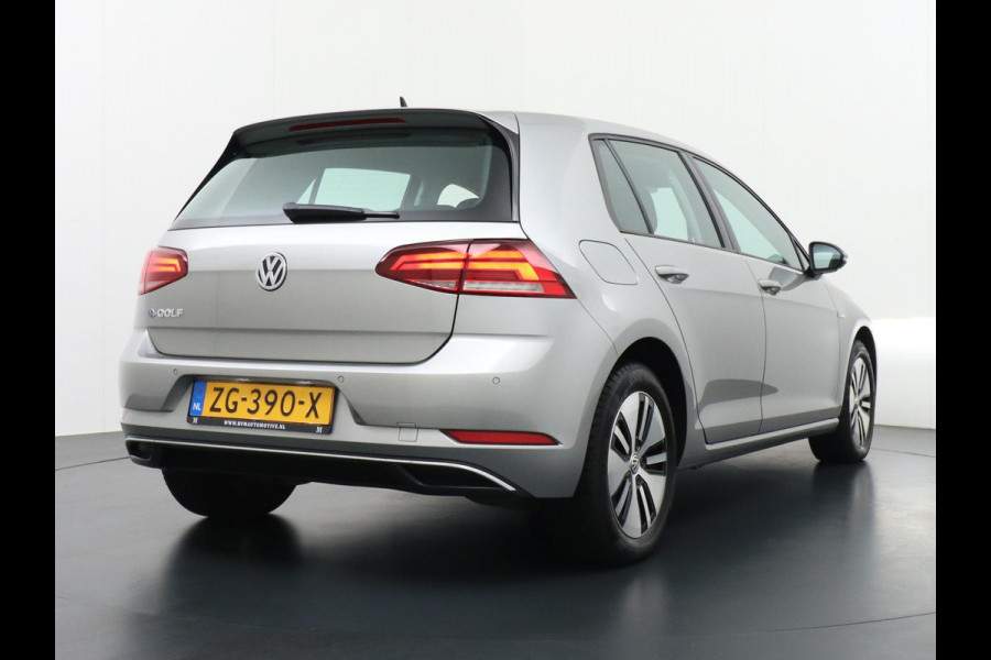 Volkswagen e-Golf E-Golf VAN 16.900 VOOR 14.877 UW EINDEJAARSVOORDEEL: 2.023 | ADAP. CRUISE | RIJKLAAR INCL. 12 MND. BOVAGGARANTIE