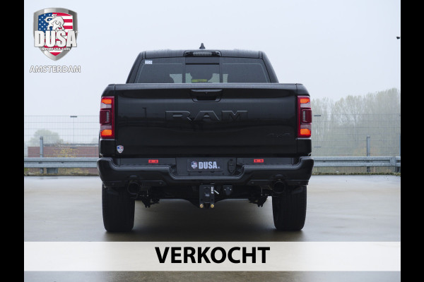 Dodge Ram 1500 | Longhorn Night | Final V8 Edition | 4x4 | Crew Cab | 5.7 HEMI V8 | Niveau Regeling | Two-tone Saddle | Getoonde accessoires zijn verkrijgbaar tegen meerprijs