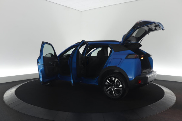 Peugeot 2008 PureTech 100 Allure | Navigatie | Parkeersensoren | Climate Control | Apple Carplay