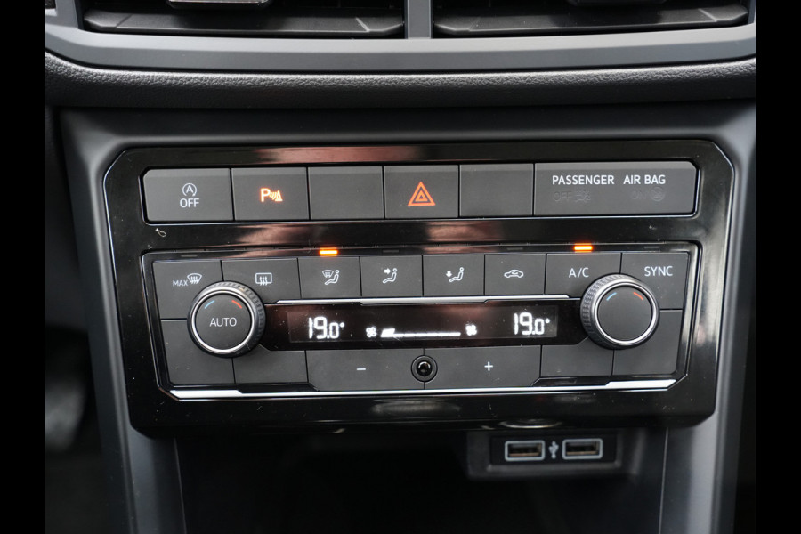 Volkswagen T-Cross 1.0 TSI Life Business | Navigatie | Climate Control | Adaptive Cruise