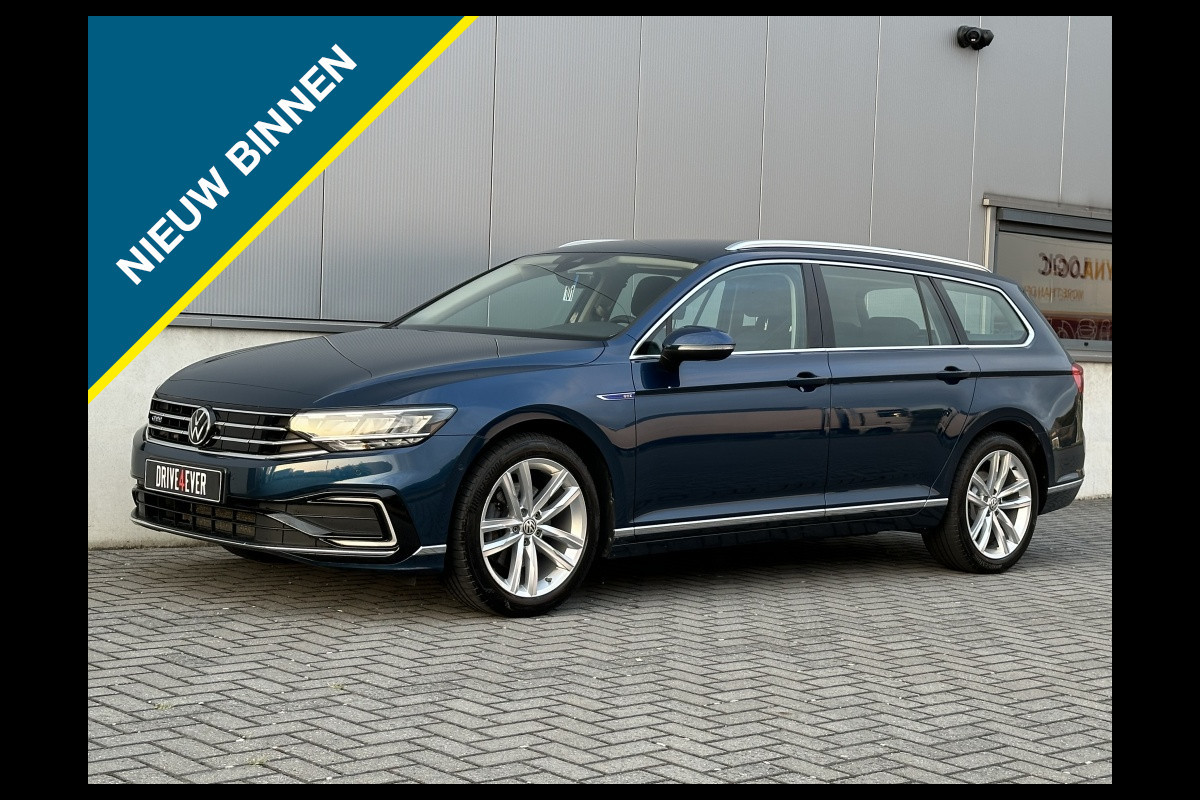 Volkswagen Passat Variant 1.4 TSI PHEV GTE Bns NAVI CAMERA TREKHAAK ACC ECC