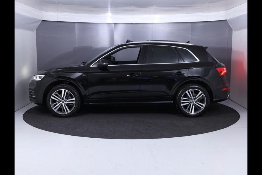 Audi Q5 2.0 TFSI quattro Launch Edition 250pk | Panoramadak| Alarm | 20'LM-velgen| Camera | Trekhaak |