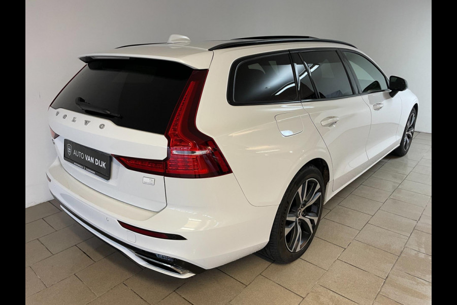 Volvo V60 2.0 T6 Recharge AWD R-Design 340PK PANO DAK AIRCO CLIMA NAVI CRUISE STOELVERW STUURVERW BLUETOOTH LEER VELGEN NIEUWSTAAT