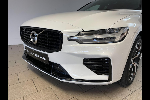 Volvo V60 2.0 T6 Recharge AWD R-Design 340PK PANO DAK AIRCO CLIMA NAVI CRUISE STOELVERW STUURVERW BLUETOOTH LEER VELGEN NIEUWSTAAT