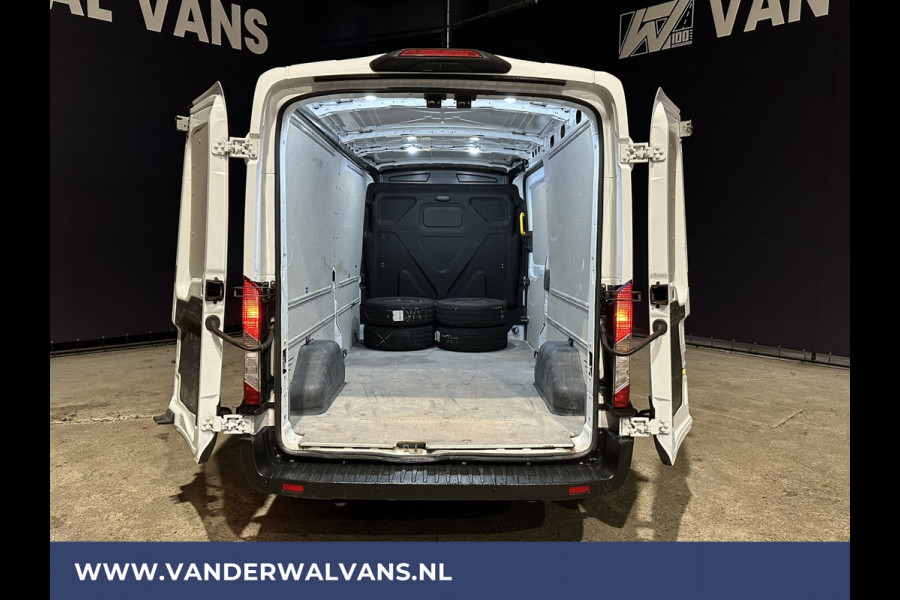 Ford Transit 2.0 TDCI 131pk **BPM VRIJ voor de Ondernemer** L3H2 Euro6 Airco | Camera | Navigatie | Apple Carplay Cruisecontrol, Verwarmde voorruit, Stoelverwarming, Parkeersensoren, Bijrijdersbank