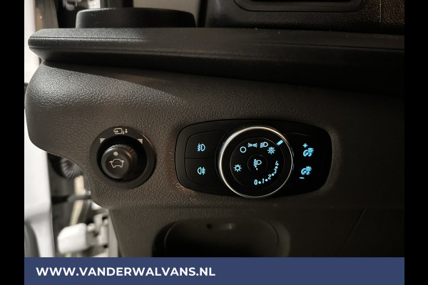 Ford Transit 2.0 TDCI 131pk **BPM VRIJ voor de Ondernemer** L3H2 Euro6 Airco | Camera | Navigatie | Apple Carplay Cruisecontrol, Verwarmde voorruit, Stoelverwarming, Parkeersensoren, Bijrijdersbank