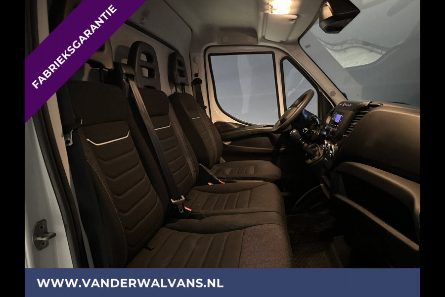 Iveco Daily 35C16V 156pk Bakwagen Laadklep Fabrieksgarantie Euro6 Airco | Bijrijdersbank Bluetooth telefoonvoorbereiding