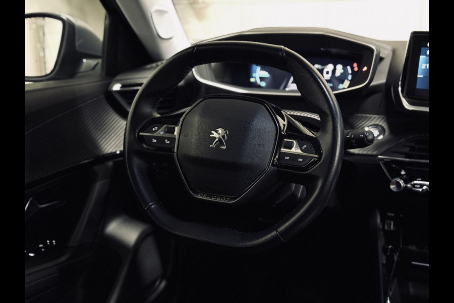 Peugeot e-2008 EV Allure 50 kWh 3-fase SUBSIDIE | DriveAssist | Stoelverw. | Camera