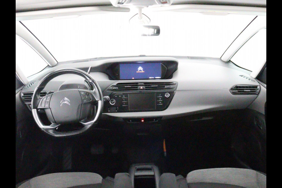 Citroën Grand C4 Picasso 1.2 130 PK BUSINESS 7 ZITS 100% OH .TOT 5 JR GARANTIE Cruise control. Camera. Trekhaak. Automaat. Apple/Android auto