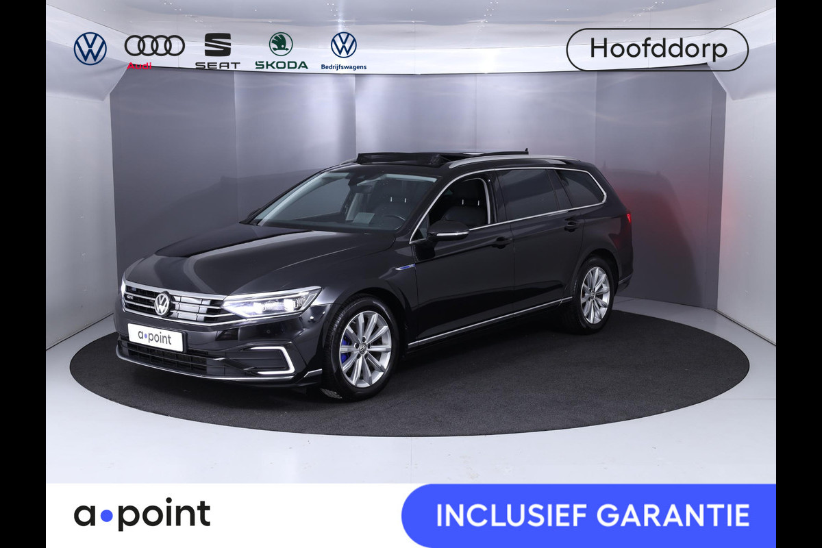 Volkswagen Passat Variant 1.4 TSI PHEV GTE Business 218 pk Automaat (DSG) | Navigatie | Panoramadak | Parkeersensoren (Park assist) | Rondomzicht camera | Stoelverwarming v/a | Elektr. voorstoelen |