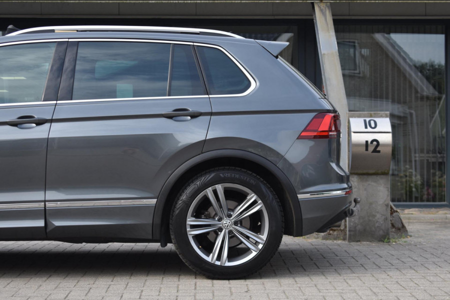 Volkswagen Tiguan 1.5 TSI R-LINE | TREKHAAK | PANORAMADAK | VIRTUAL COCKPIT | STOELVERWARMING | ADAPTIEVE CRUISE CONTROLE