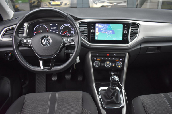 Volkswagen T-Roc 1.0 TSI Style | STOELVERWARMING | APPLE CARPLAY | ANDROID AUTO | CLIMATE CONTROLE | NAP | DEALER ONDERHOUDEN