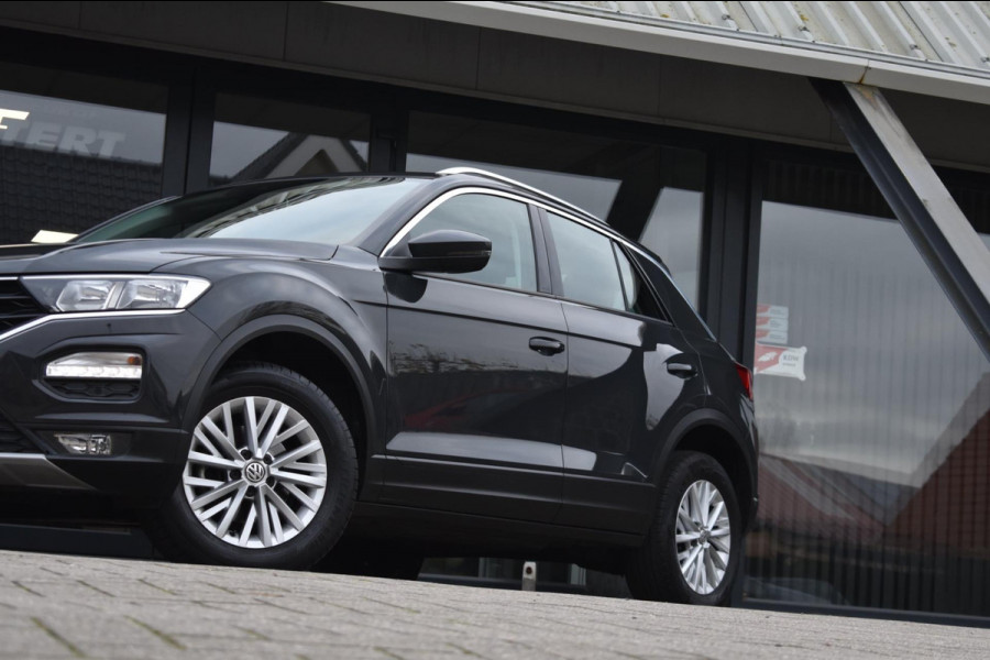 Volkswagen T-Roc 1.0 TSI Style | STOELVERWARMING | APPLE CARPLAY | ANDROID AUTO | CLIMATE CONTROLE | NAP | DEALER ONDERHOUDEN