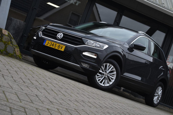 Volkswagen T-Roc 1.0 TSI Style | STOELVERWARMING | APPLE CARPLAY | ANDROID AUTO | CLIMATE CONTROLE | NAP | DEALER ONDERHOUDEN