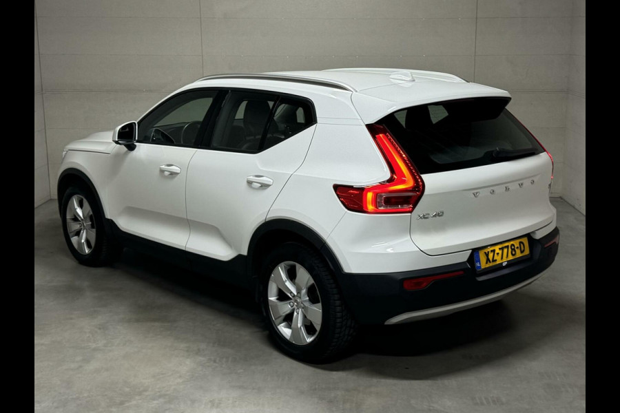 Volvo XC40 2.0 T4 Momentum Autopilot Navi Camera Trekhaak