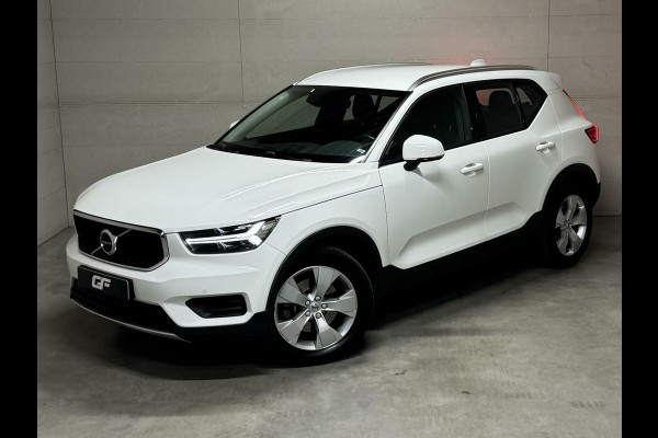 Volvo XC40 2.0 T4 Momentum Autopilot Navi Camera Trekhaak