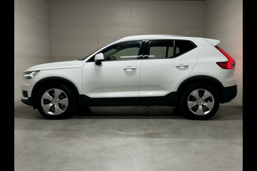 Volvo XC40 2.0 T4 Momentum Autopilot Navi Camera Trekhaak