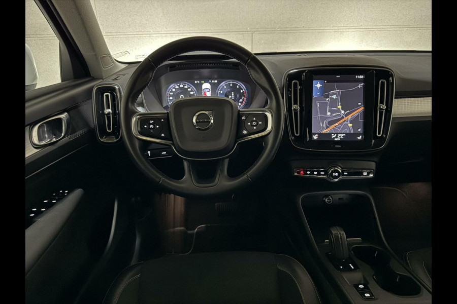 Volvo XC40 2.0 T4 Momentum Autopilot Navi Camera Trekhaak