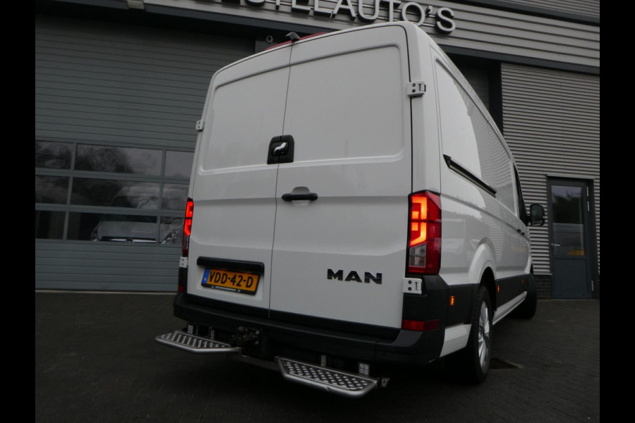 MAN TGE 140pk, L3H2 (L2H1) Met Navigatie, Camera, LED, Xenon, 3-Zits, PDC.