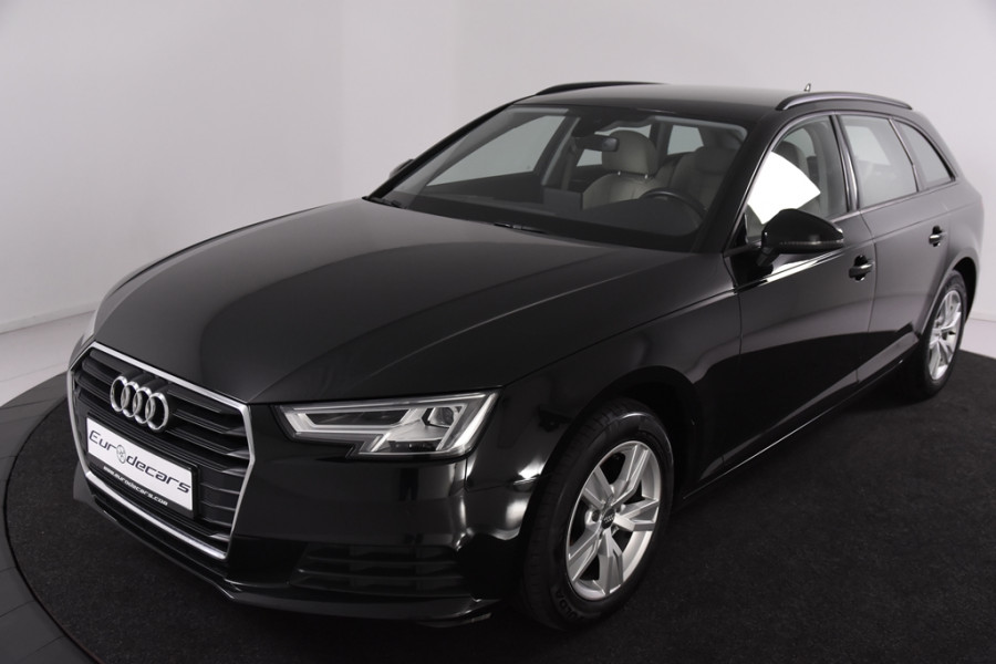 Audi A4 Avant 40 TFSI *Leer*Bi-Xenon*Stoelverwarming*Elektrische achterklep*