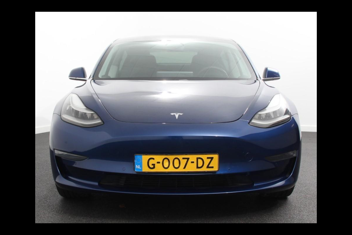 Tesla Model 3 Long Range AWD 75 kWh 346 pk | Leder | Panorama dak | Camera | PDC VA | Navigatie | Stoelverwarming |LED 18"LM Velgen