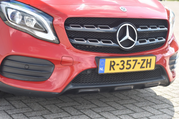 Mercedes-Benz GLA 200 Premium Plus AUTOMAAT AMG-STYLING