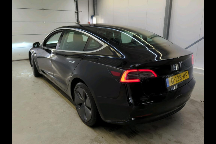 Tesla Model 3 Standard RWD Plus 60 kWh Autopilot+Full Self Driving Navi Panoramadak Leder PDC VA Camera