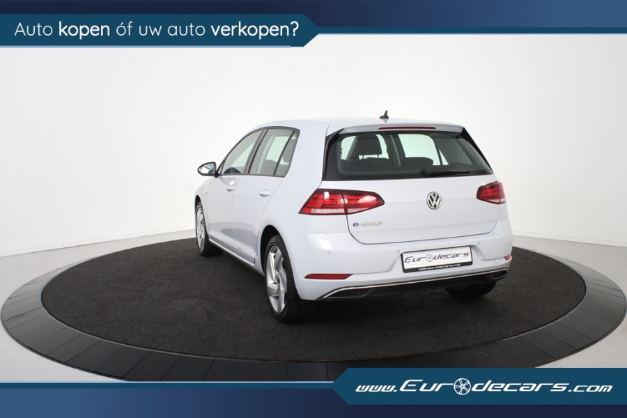 Volkswagen e-Golf Comfort *Navigatie*Carplay*Adaptive Cruise Control*