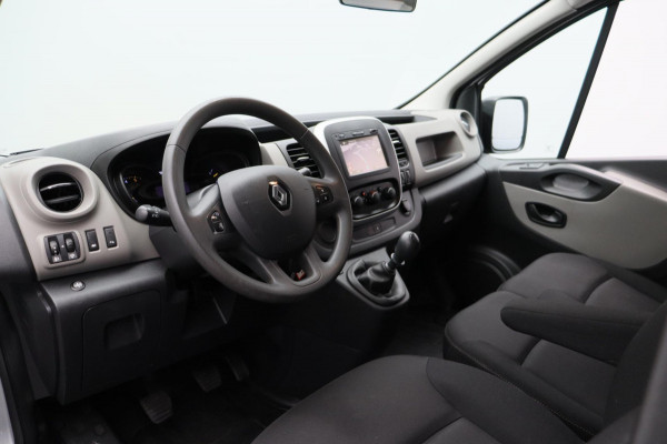 Renault Trafic 1.6 dCi T27 L1H1 Comfort Navigatie Trekhaak Cruise * Laadruimte ingericht * Origineel Nederlands * 1e Eigenaar *