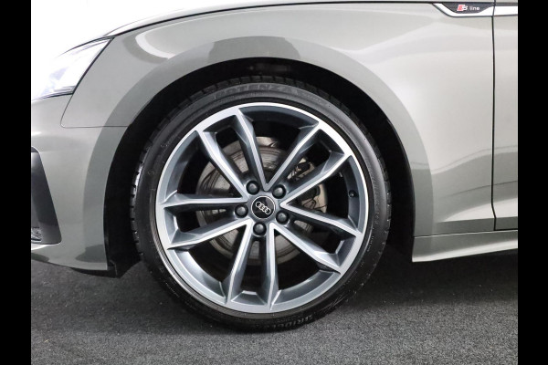 Audi A5 Sportback 35 TFSI S edition Competition 150 pk S-tronic | Verlengde garantie | Navigatie | Parkeersensoren | Stoelverwarming | S-Line |