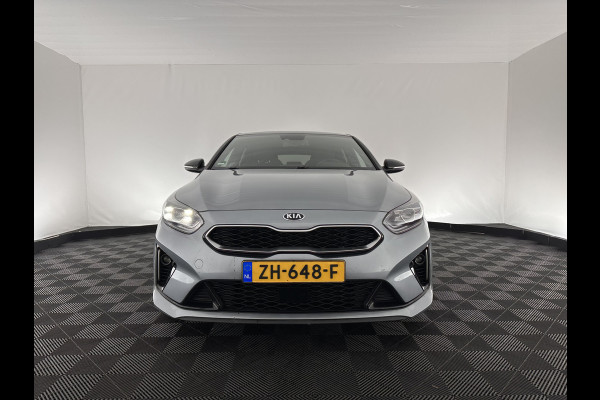 Kia ProCeed 1.6 CRDi GT-PlusLine-Sportpack Aut. *PANO | JBL-AUDIO | FULL-LED | LEATHER-ALCANTARA | KEYLESS | MEMORY-PACK | ADAPTIVE-CRUISE | CAMERA | LANE-ASSIST | SPORT-SEATS | NAVI-FULLMAP | SHIFT-PADDLES | DAB+ | TOWBAR | 18''ALU*