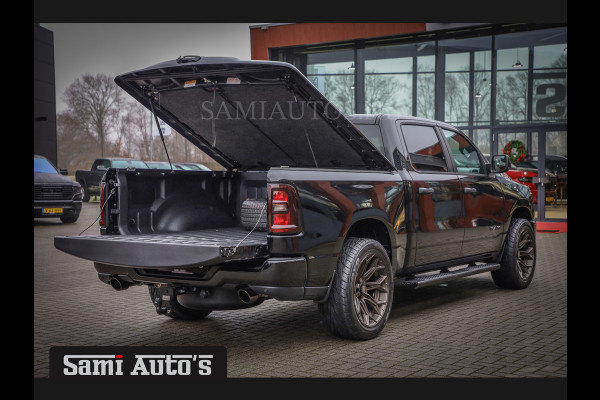 Dodge Ram ALL-IN PRIJS | 2025 | 6 PERSOONS | HURRICAN 420PK 636 Nm | PRIJS MET LPG EN GARANTIE, ZO ALS GEADVERTEERD ! | DUBBELE CABINE | PICK UP | 5 PERSOONS | DC | GRIJSKENTEKEN | VOORAAD 2217- 2911 | TOP DEAL ! PRIJS ZO ALS OP DE FOTO !!!