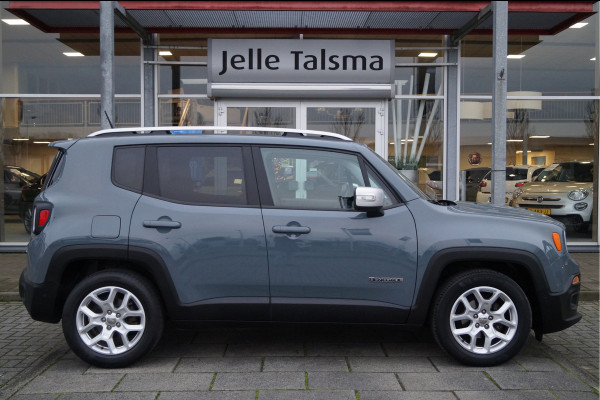 Jeep Renegade 1.4 MultiAir Limited | Panoramadak | Climate Control | Navigate | Parkeersensoren Voor + Achter