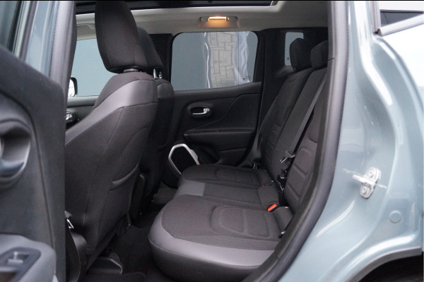 Jeep Renegade 1.4 MultiAir Limited | Panoramadak | Climate Control | Navigate | Parkeersensoren Voor + Achter