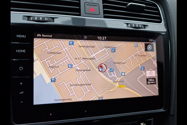 Volkswagen e-Golf E-DITION | Navi | ACC | DAB | Apple Carplay / Android Auto | Stoelverwarming |