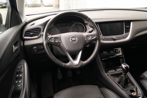 Opel Grandland X 1.2 Turbo Business Executive -LEER-ECC-PDC-