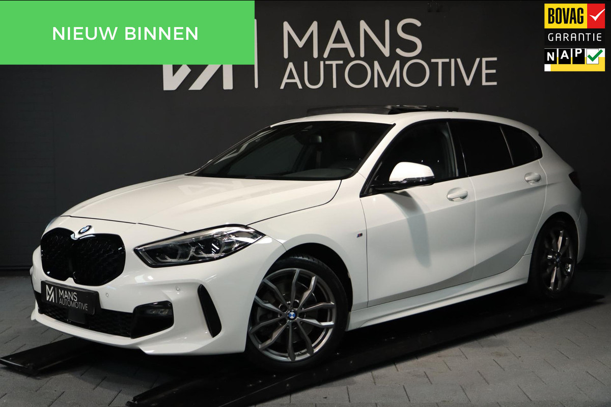 BMW 1-serie 120i M Sport / PANODAK / LIVE COCKPIT / STUUR+STOELVERW / 18''