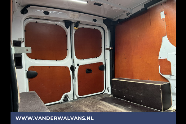 Opel Vivaro 1.6 CDTI 126pk L1H1 Euro6 Airco | Navigatie | Camera | LED Trekhaak, Cruisecontrol, Parkeersensoren, bijrijdersbank