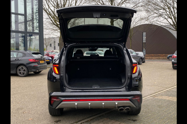 Hyundai Tucson 1.6 T-GDI PHEV N Line 4WD VAN: 35.900,- VOOR: 33.877,- EINDEJAARSVOORDEEL: 2.023,- DEALER ONDERHOUDEN |FABR. GARAN.