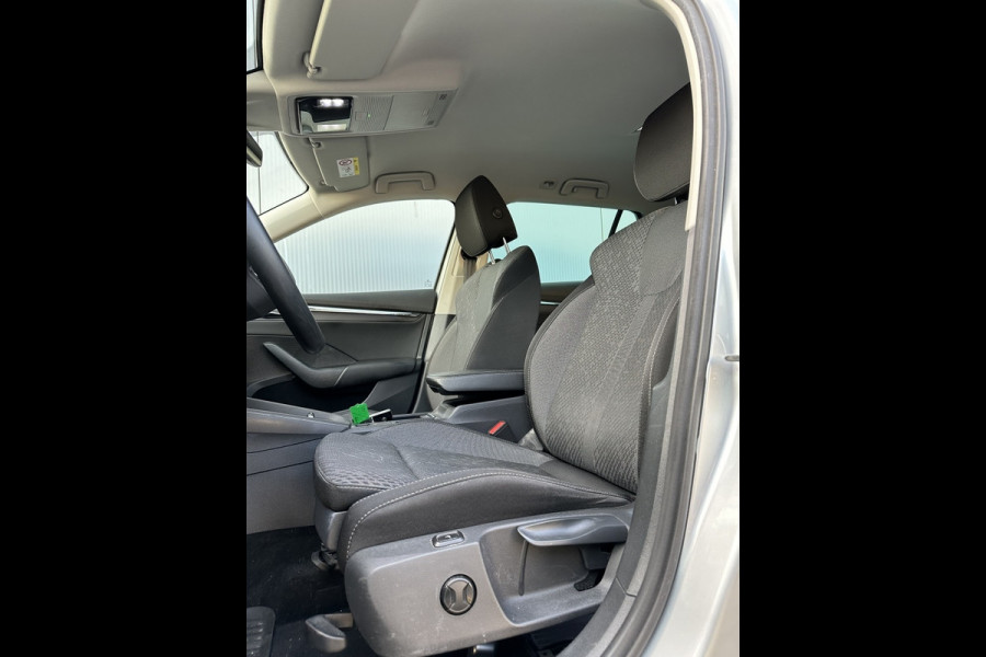 Škoda Octavia Combi 1.4 TSI iV BnsEd. STANDKACHEL NAVI PDC CR CONTROL ELEK PAKKET EC