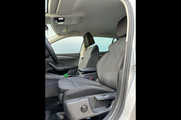 Škoda Octavia Combi 1.4 TSI iV BnsEd. STANDKACHEL NAVI PDC CR CONTROL ELEK PAKKET EC