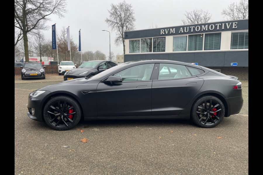 Tesla Model S Performance Ludicrous VAN 52.900 VOOR 44.877 EINDEJAARSVOORDEEL 3.023  MEGA MONSTER!