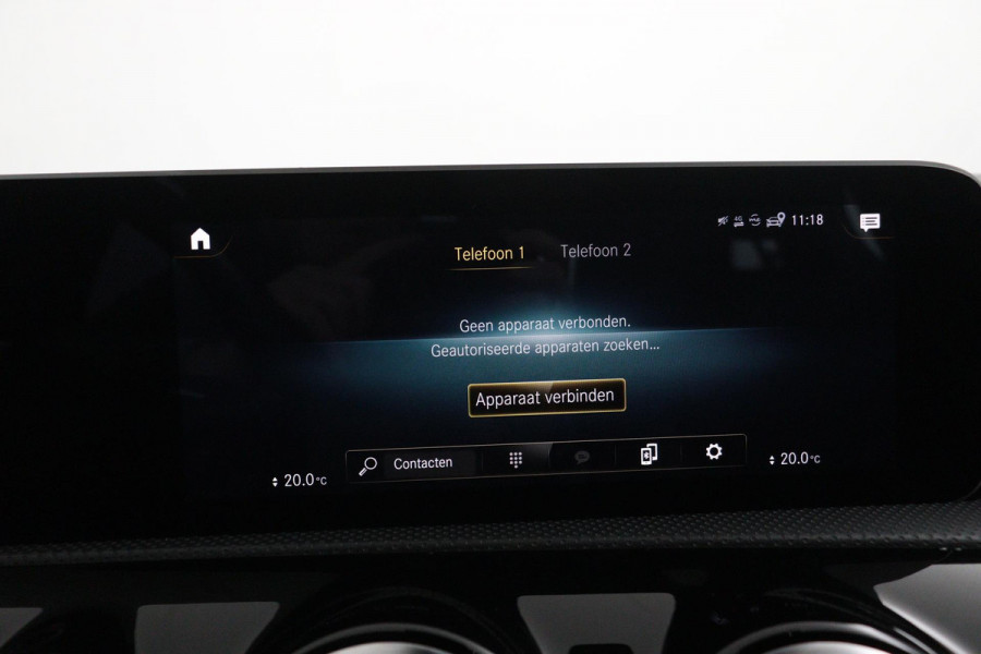 Mercedes-Benz A-Klasse 180 Business Solution AMG(NL auto, Dealer onderhoud, Navi Groot, StoelV, Camera, Carplay, Lane Assit, Etc)