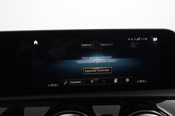 Mercedes-Benz A-Klasse 180 Business Solution AMG(NL auto, Dealer onderhoud, Navi Groot, StoelV, Camera, Carplay, Lane Assit, Etc)