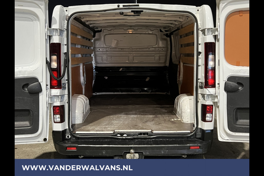 Renault Trafic 2.0 dCi L2H1 Euro6 Airco | LED | Cruisecontrol | Trekhaak Parkeersensoren, Bijrijdersbank